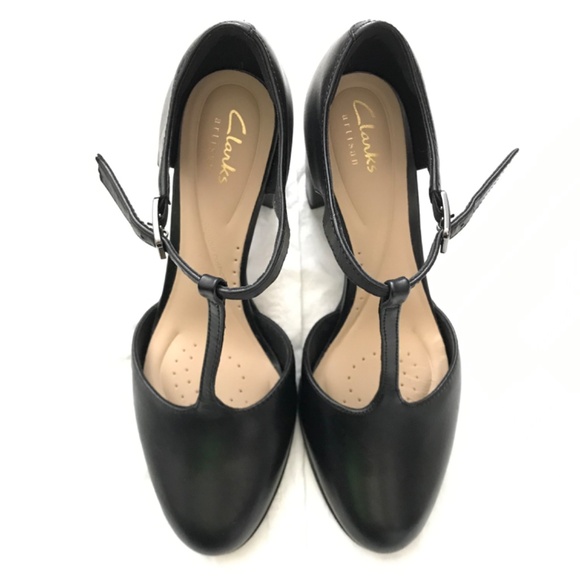 Clarks Freva85 T-Bar Black Pump Heels Leather Upper Size 6.5 Medium Width - Picture 8 of 16